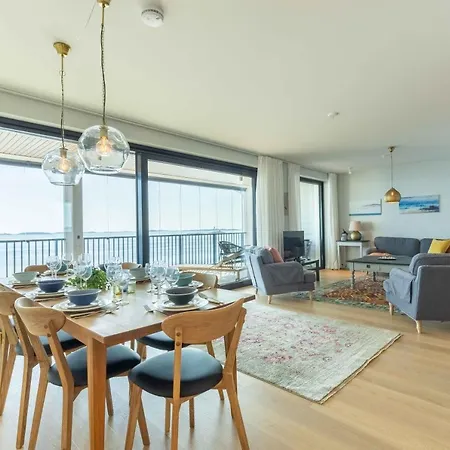 C42 Magical Seaview Penthouse Iv Floor *